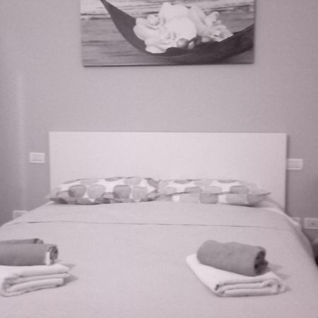 Locami Holiday &Rooms Suite Cattedrale Palermo Luaran gambar