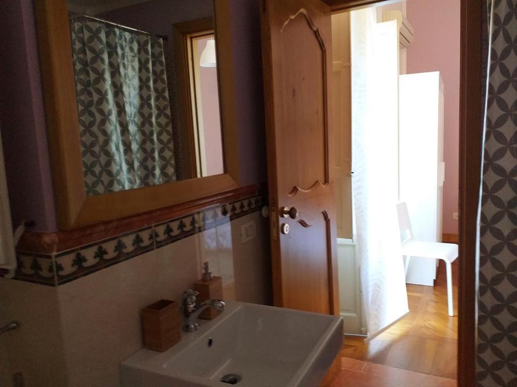 Locami Holiday &Rooms Suite Cattedrale Palermo Luaran gambar